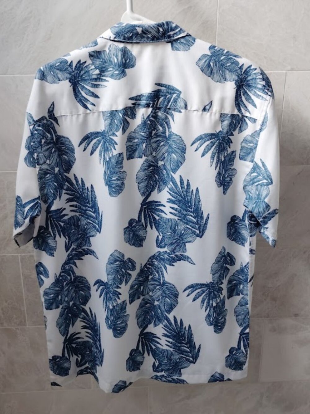Cafe Luna Men's Hawaiian Shirt sz M - Picture 2 of 4